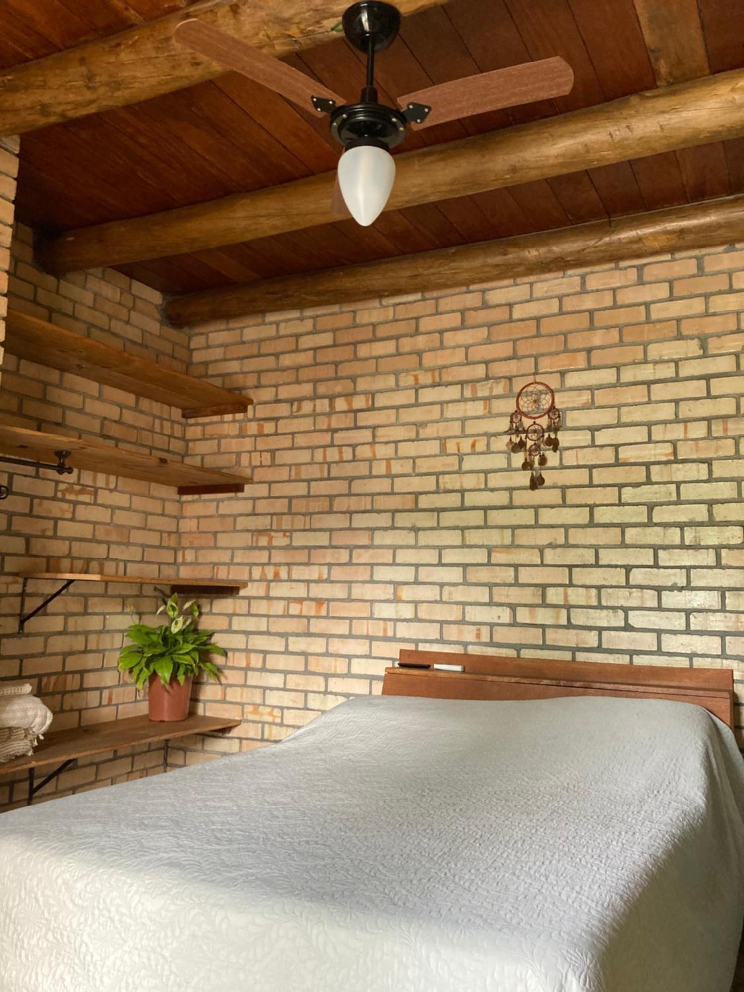 Homestay Com Banheiro Privativo Em Chale Aconchegante.